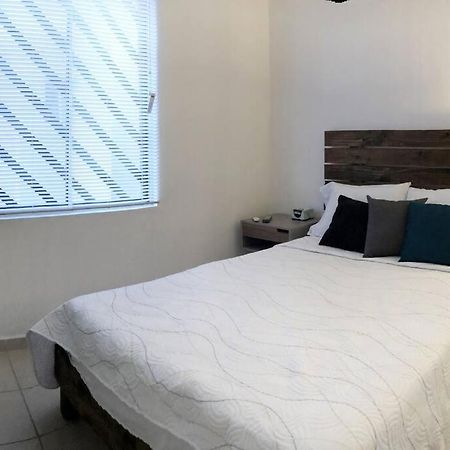 Comfortable And Private House 2 Bedrooms Wifi Parking Freeモンテレー エクステリア 写真